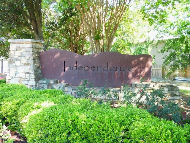 2408 Amur Dr, Austin, TX 78745 - view of community / neighborhood sign