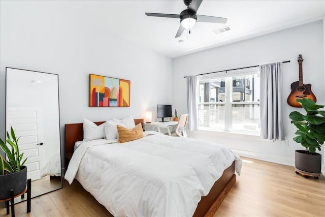 3101 Govalle Ave Unit 114, Austin, TX 78702 - bedroom featuring light wood-type flooring and ceiling fan