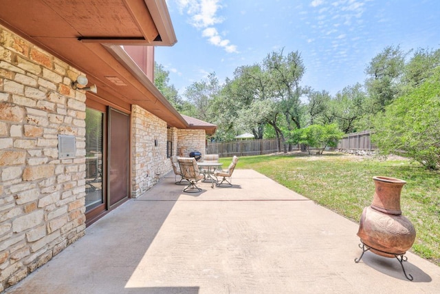 10804 Buckthorn Dr, Austin, TX 78759 - fenced backyard with a patio and outdoor dining space