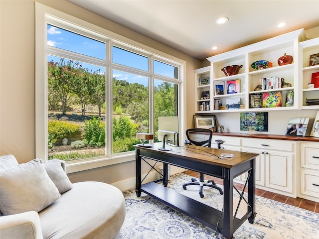 400 Hillview Rd, Wimberley, TX 78676 - office with plenty of natural light and recessed lighting