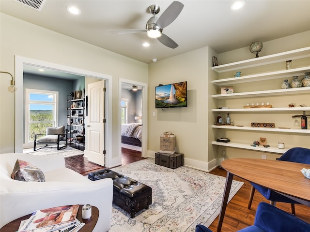 400 Hillview Rd, Wimberley, TX 78676 - living room with ceiling fan, wood finished floors, recessed lighting, and baseboards