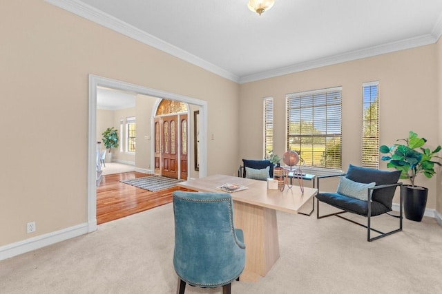 8900 Bell Mountain Dr, Austin, TX 78730 - sitting room with crown molding and light colored carpet