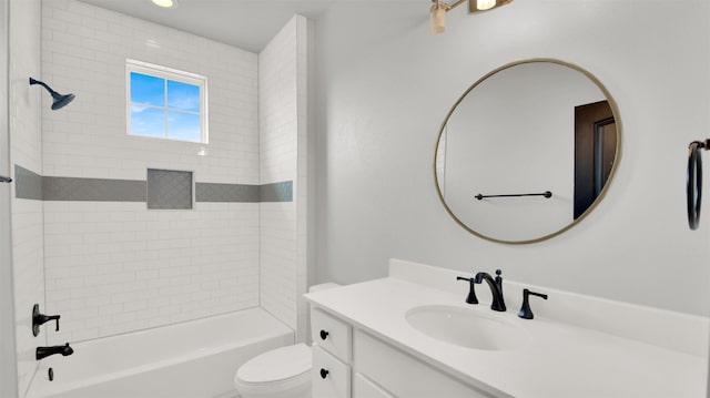 1506 Fox Sparrow Trl, Cedar Park, TX 78613 - full bath with toilet, vanity, and shower / tub combination