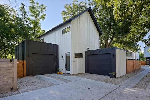 3411 Neal St Unit 2, Austin, TX 78702 - photo 5