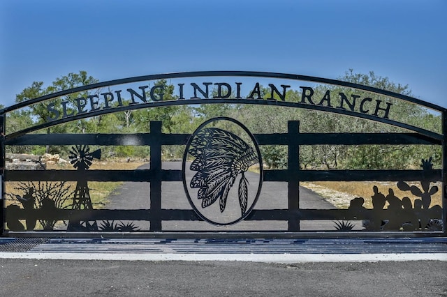 1785 Backbone Rdg, Wimberley, TX 78666 - view of gate