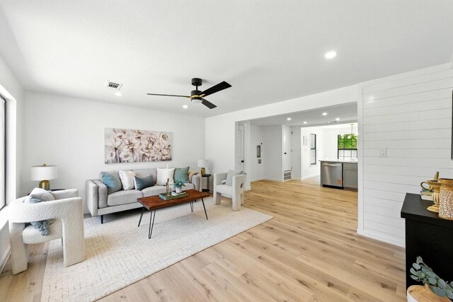 337 Forest Lake Dr, Del Valle, TX 78617 - living room with light wood-style flooring, recessed lighting, and ceiling fan