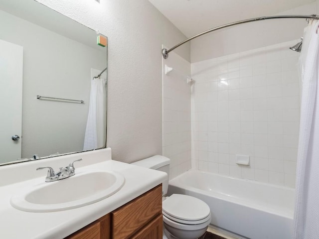 131 Ames Cv, Kyle, TX 78640 - full bath with toilet, vanity, and shower / tub combo