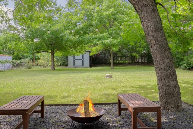 4906 Hilldale Dr, Austin, TX 78723 - view of grassy yard featuring a fire pit