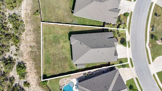 drone / aerial view of a pool area