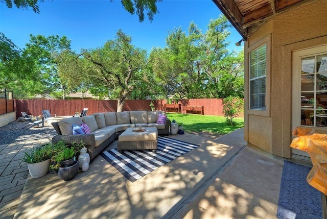 11805 Lake Stone Dr, Austin, TX 78738 - fenced backyard featuring an outdoor living space and a patio