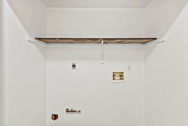9216 Vigen Cir, Austin, TX 78748 - laundry room with hookup for a gas dryer, washer hookup, and hookup for an electric dryer