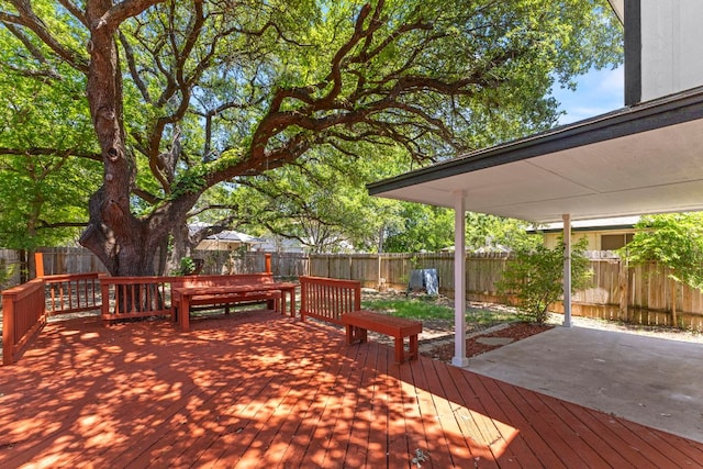 9216 Vigen Cir, Austin, TX 78748 - deck with a fenced backyard