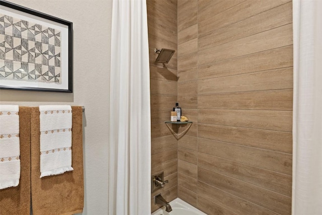 217 Northcrest Dr, Liberty Hill, TX 78642 - full bathroom featuring shower / bath combination