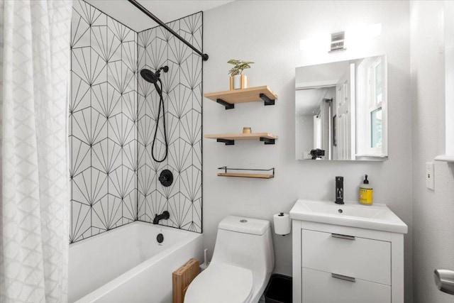 2312 Aldford Dr, Austin, TX 78745 - full bath with shower / tub combo with curtain, toilet, and vanity