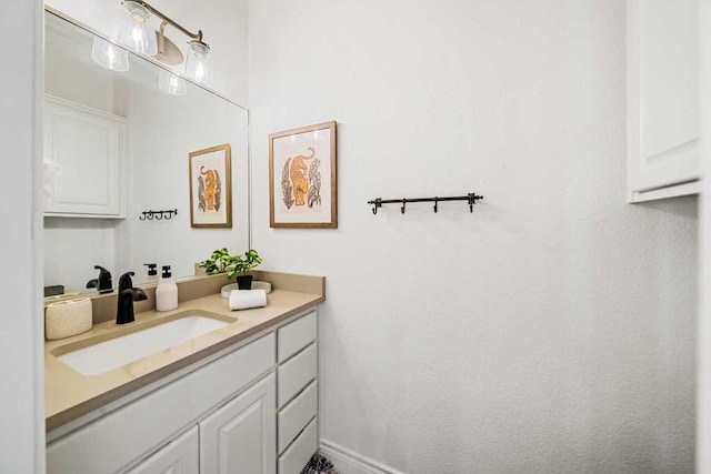 3500 River Oaks Dr, Kingsland, TX 78639 - bathroom with vanity