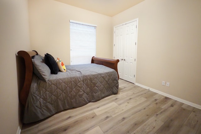 2702 Quiet Moon Trl, Cedar Park, TX 78613 - bedroom featuring light wood-type flooring and baseboards