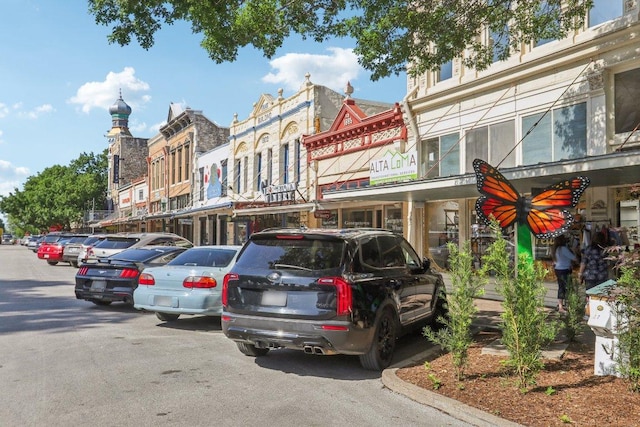 302 Martin Luther King St, Georgetown, TX 78626 - view of building exterior with uncovered parking