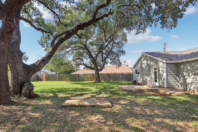 302 Martin Luther King St, Georgetown, TX 78626 - view of yard featuring a patio area
