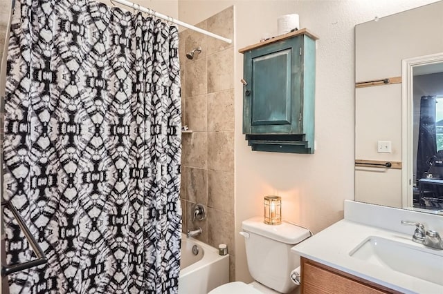129 Bosque Dr, San Marcos, TX 78666 - full bathroom with toilet, vanity, and shower / tub combo