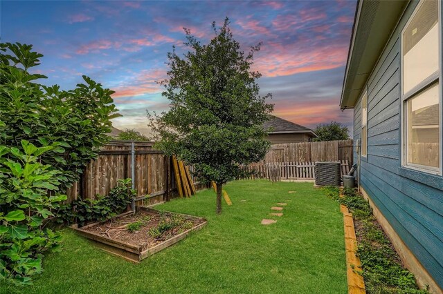 129 Bosque Dr, San Marcos, TX 78666 - view of yard with central air condition unit and a garden