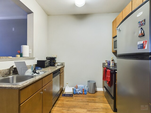 2502 Leon St Unit 218, Austin, TX 78705 - photo 4