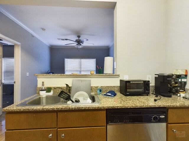 2502 Leon St Unit 218, Austin, TX 78705 - photo 5