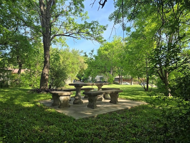 6800 Tulane Dr, Austin, TX 78723