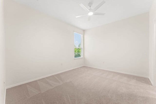 9528 Hunter Ln, Austin, TX 78748 - unfurnished room with light carpet, a ceiling fan, and baseboards