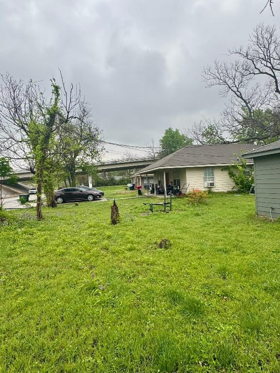 15 S 19th St, Temple, TX 76504 - view of grassy yard