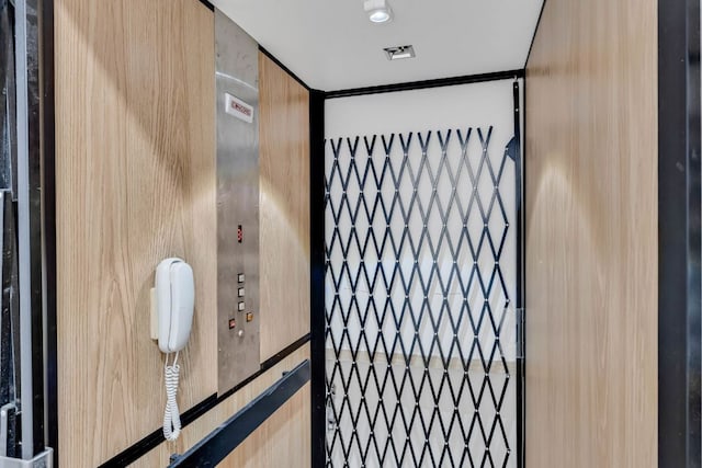 3204 Aztec Fall Cv, Austin, TX 78746 - view of elevator