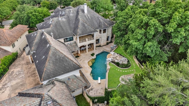 3204 Aztec Fall Cv, Austin, TX 78746 - aerial view of property and surrounding area featuring a pool area