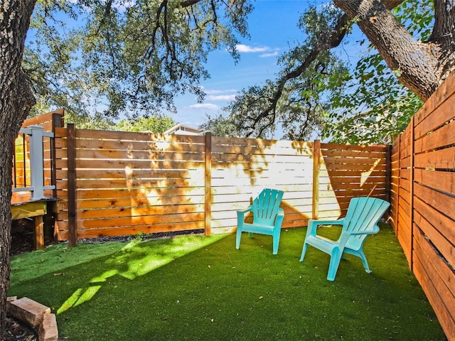 614 Terrell Hill Dr Unit B, Austin, TX 78704 - view of fenced backyard
