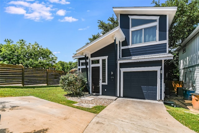 614 Terrell Hill Dr Unit B, Austin, TX 78704 - view of front of property featuring a garage