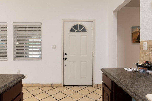 176 Old Lexington Rd Unit C, Elgin, TX 78621 - view of entrance foyer