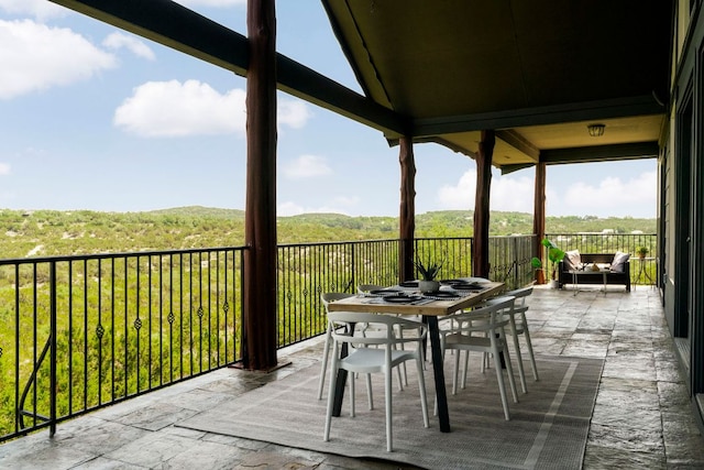 432 Stacey Ann Cv, Dripping Springs, TX 78620 - sunroom / solarium featuring healthy amount of natural light