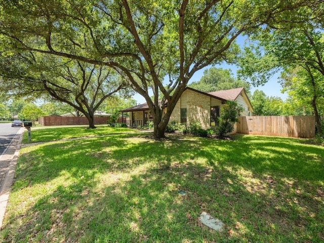 3606 Spotted Horse Trl, Austin, TX 78739 - view of yard