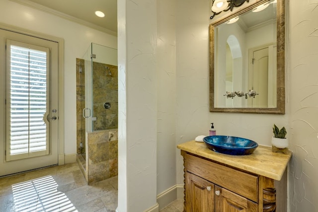 1186 Ranchers Club Ln, Driftwood, TX 78619 - full bath featuring ornamental molding, a shower stall, vanity, and baseboards
