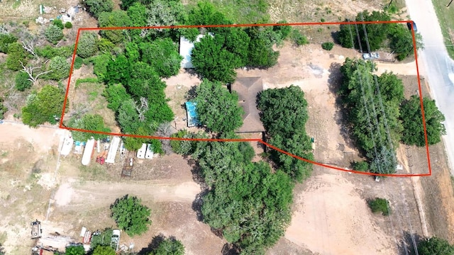 136 Shadow Oak Dr, Bastrop, TX 78602 - aerial view of property and surrounding area with property boundaries highlighted
