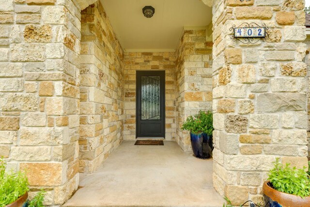 402 Woodland Park Dr, Marble Falls, TX 78654 - photo 3