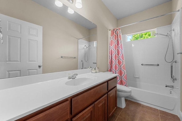 117 Hucks Hideaway, Dripping Springs, TX 78620 - bathroom featuring shower / tub combo, vanity, and tile patterned floors