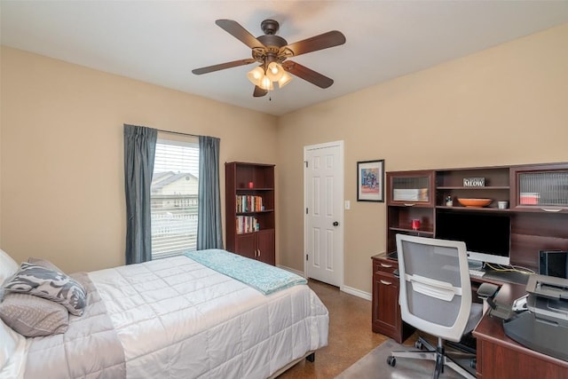 17219 Oak Cliff Cir, Dripping Springs, TX 78620 - bedroom featuring a desk, baseboards, and ceiling fan