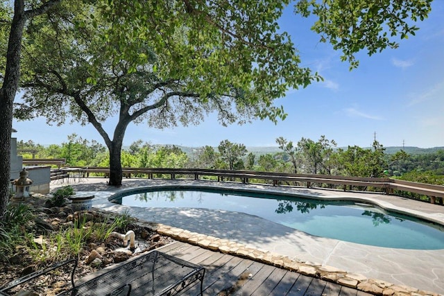 1004 Castle Ridge Rd, Austin, TX 78746 - outdoor pool with a wooden deck