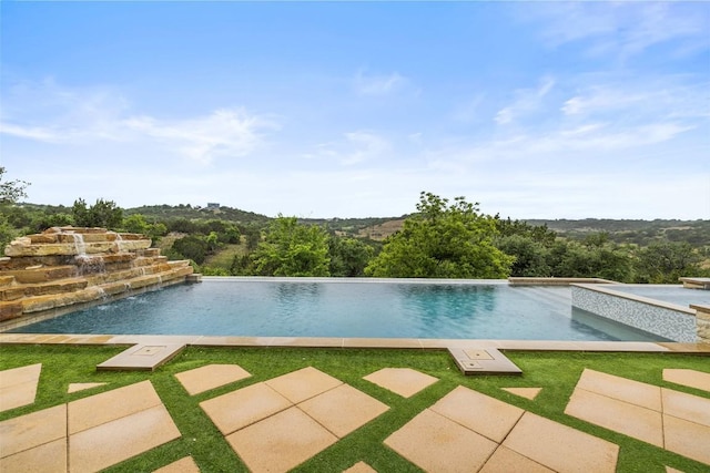 1278 Sanctuary Ln, Blanco, TX 78606 - view of swimming pool featuring an infinity pool