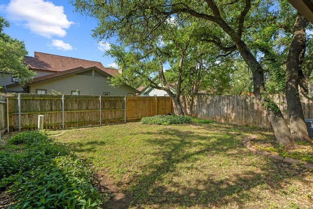 8805 Clearbrook Trl Unit A, Austin, TX 78729 - view of fenced backyard