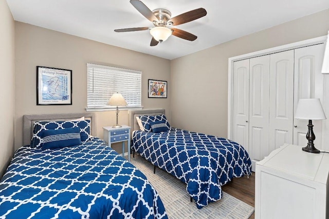 4806 Transit Cir, Austin, TX 78727 - bedroom with a closet, wood finished floors, and ceiling fan