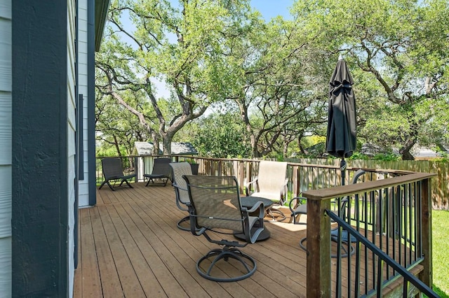 view of wooden deck