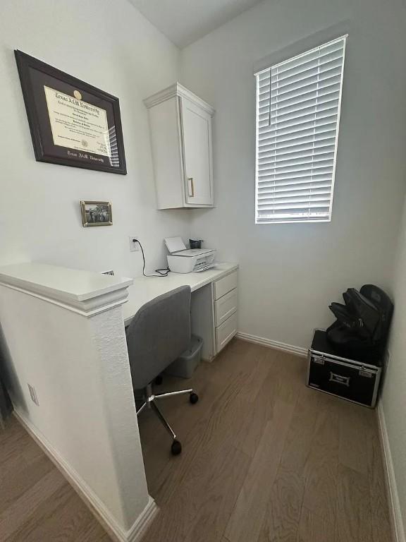2050 Egret Ave, New Braunfels, TX 78132 - office space featuring dark wood-type flooring and baseboards