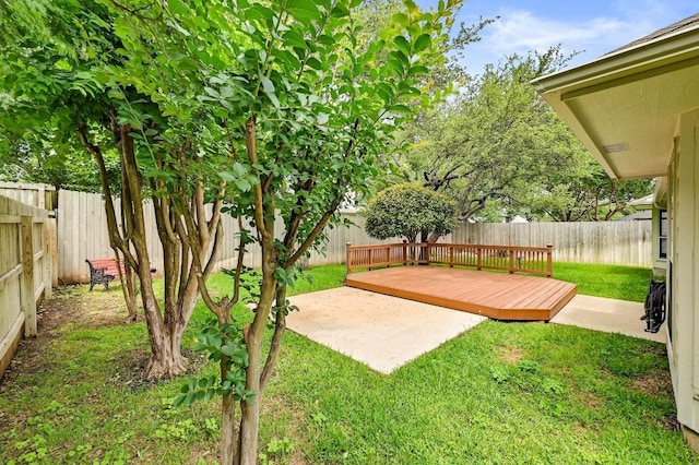 2713 Oakwood Glen Dr, Cedar Park, TX 78613 - view of yard featuring a wooden deck and a patio area