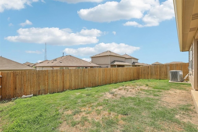 528 Evergreen Sumac Loop, Kyle, TX 78640 - view of yard featuring central AC