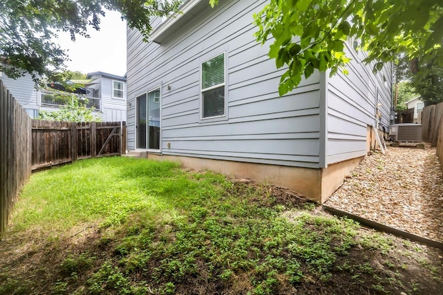 1314 Delano St Unit A, Austin, TX 78721 - rear view of house featuring central AC unit